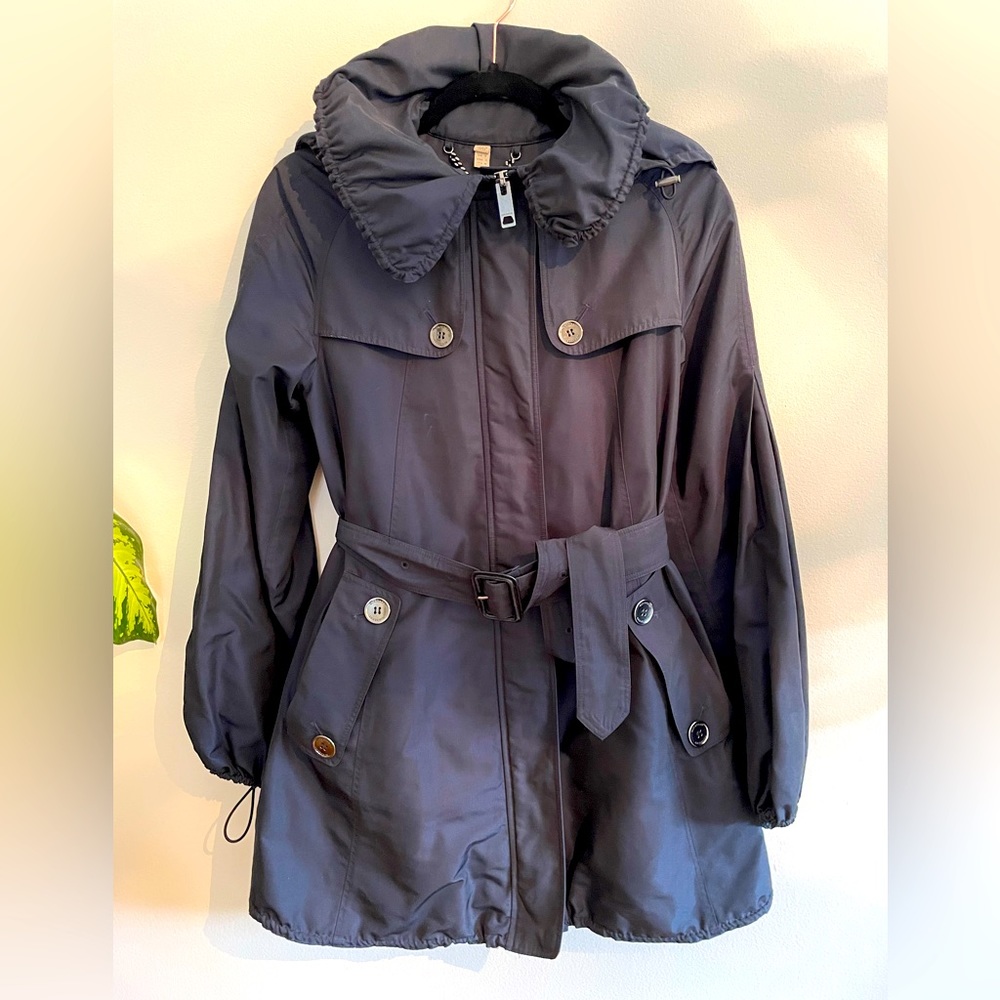 Burberry trench-coat, raincoat, special iridescent blue color